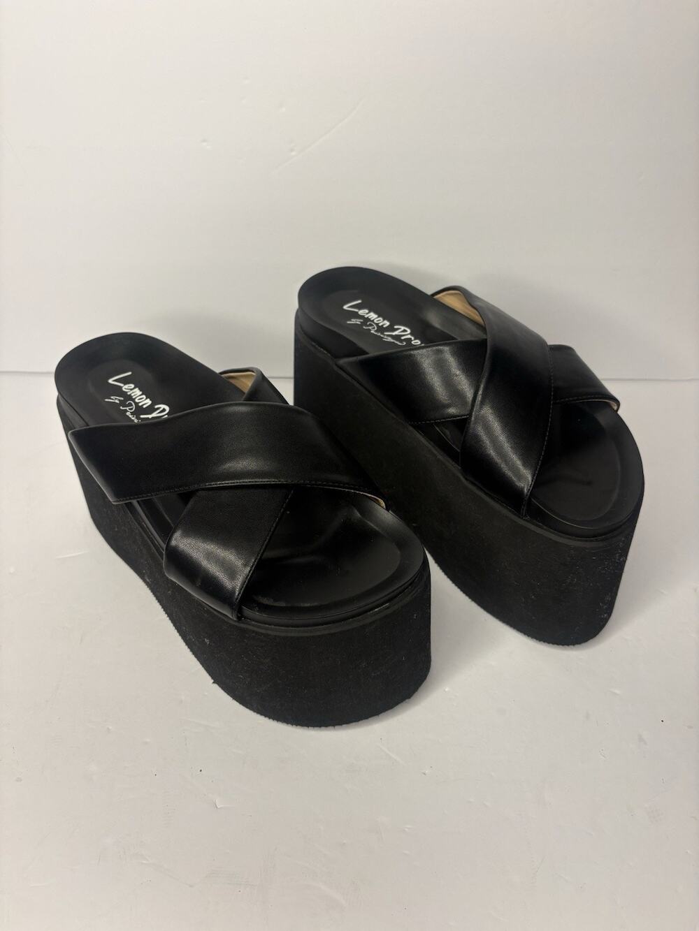 Lemon Drop by Privileged Tanner 4” Vegan Leather Platform Sandals Black Sz 8